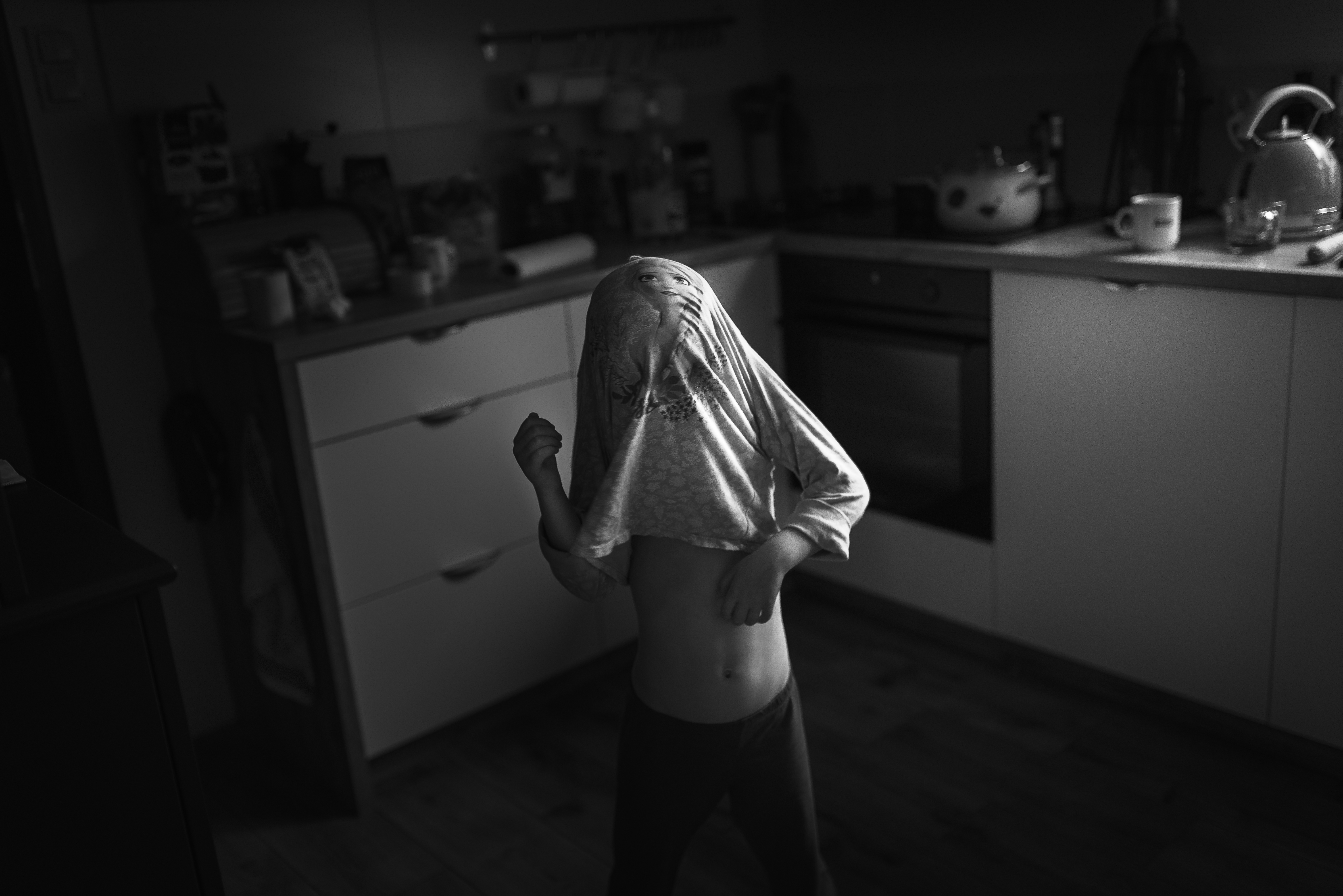 058